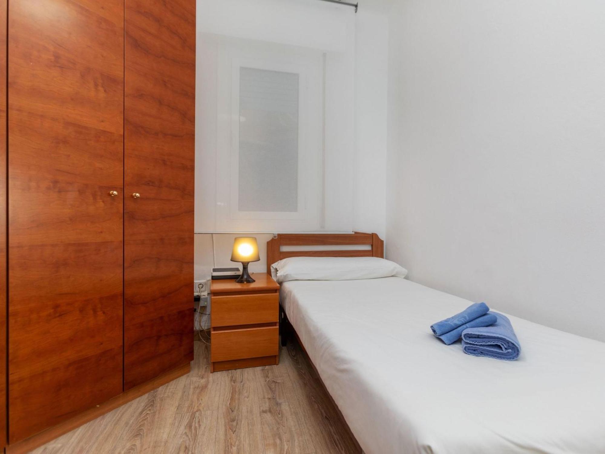 Apartment Eixample Esq Rocafort Diputacio By Interhome Barcelona Eksteriør bilde